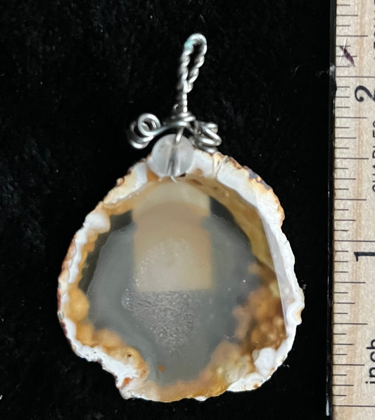 Agate Design Pendant